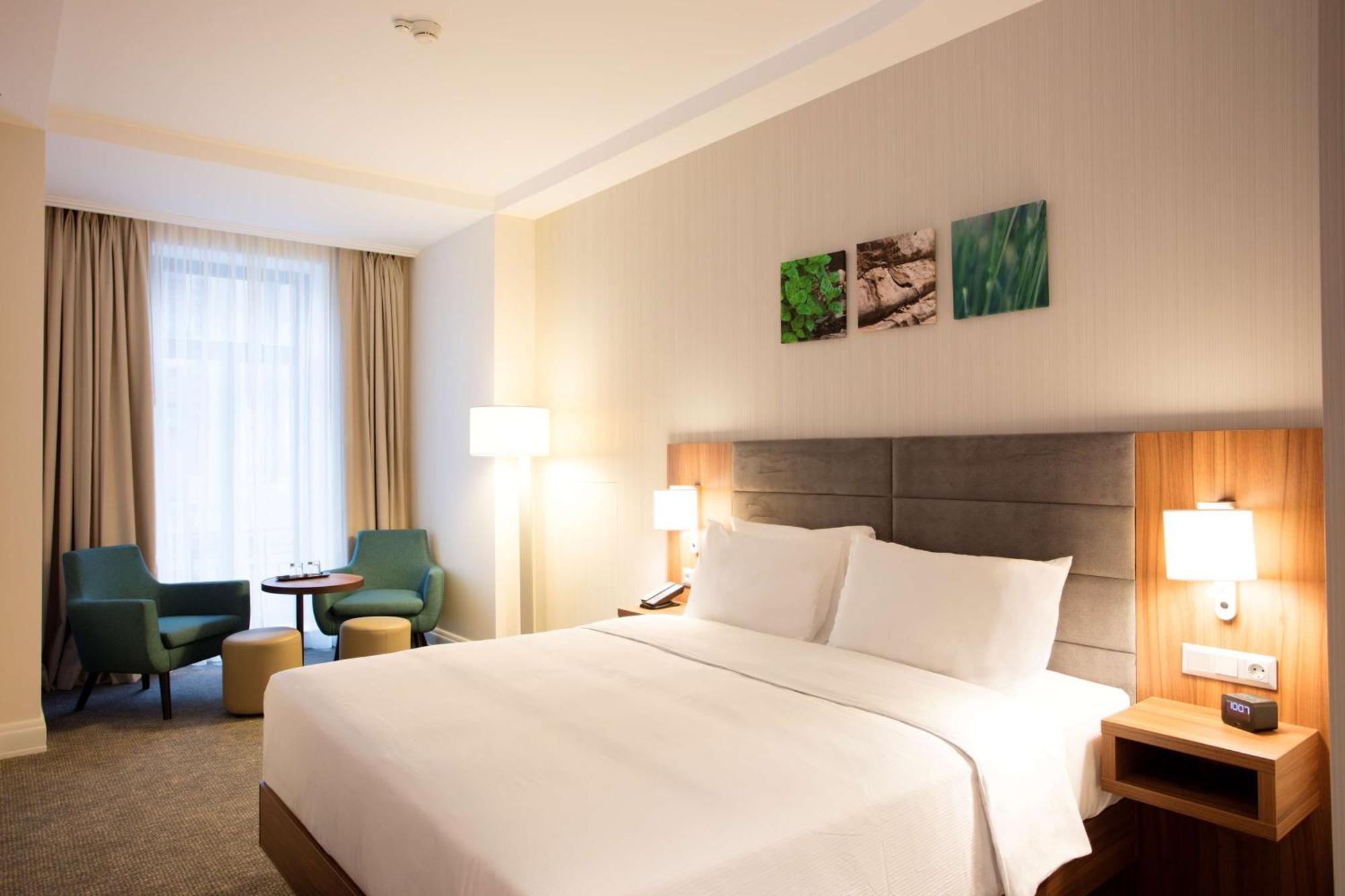 Hotel Hilton Garden Old Town 4*