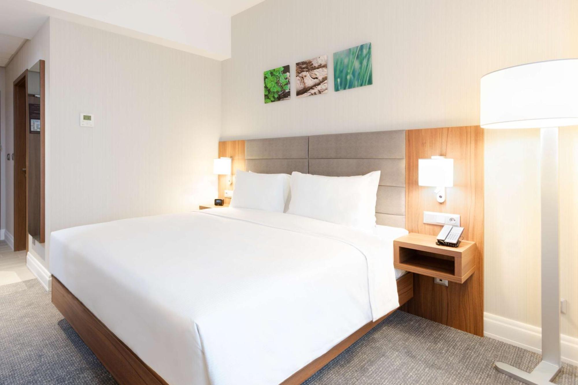 Hilton Garden Old Town 4* Bucharest