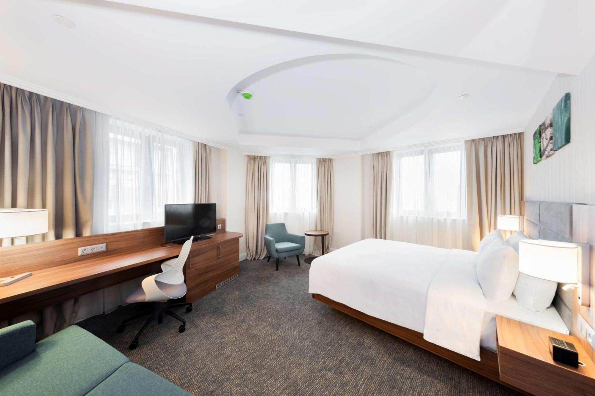 Hilton Garden Old Town Hotel Bucharest
