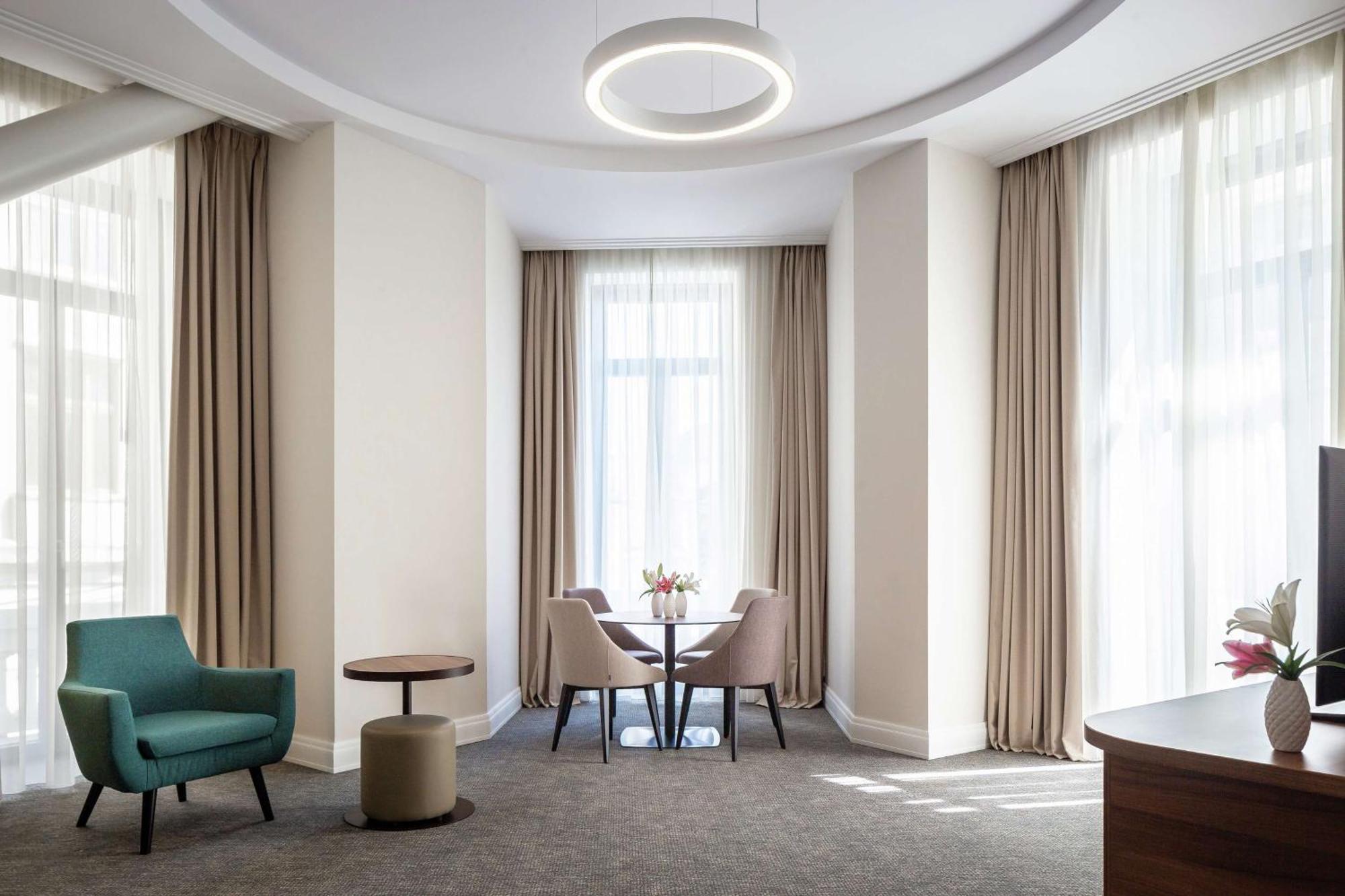 Hilton Garden Old Town Hotel Bucharest